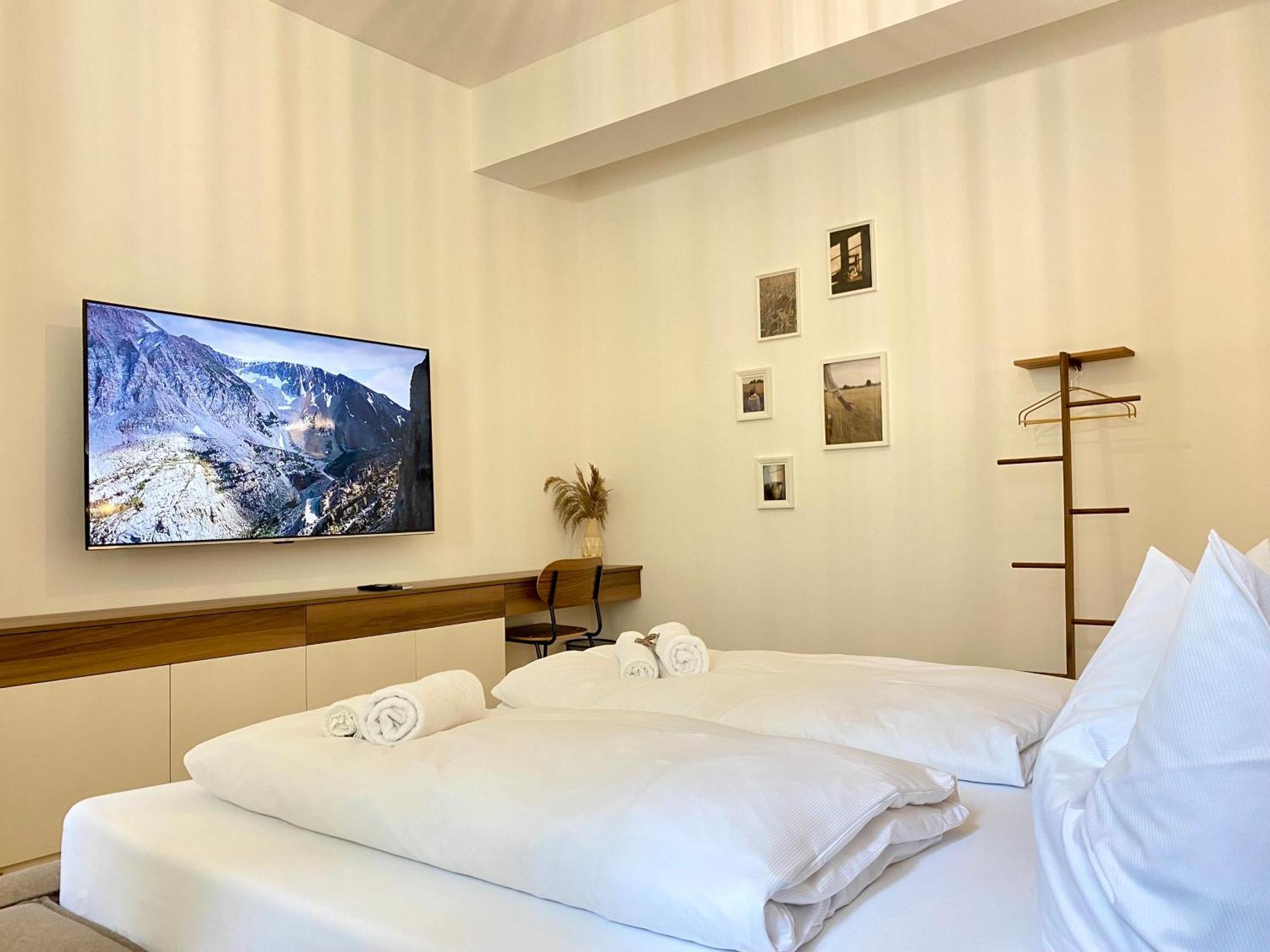 Loft Am Lech I Rollstuhlgerecht I Tiefgarage I Kueche I Terrasse Fussen