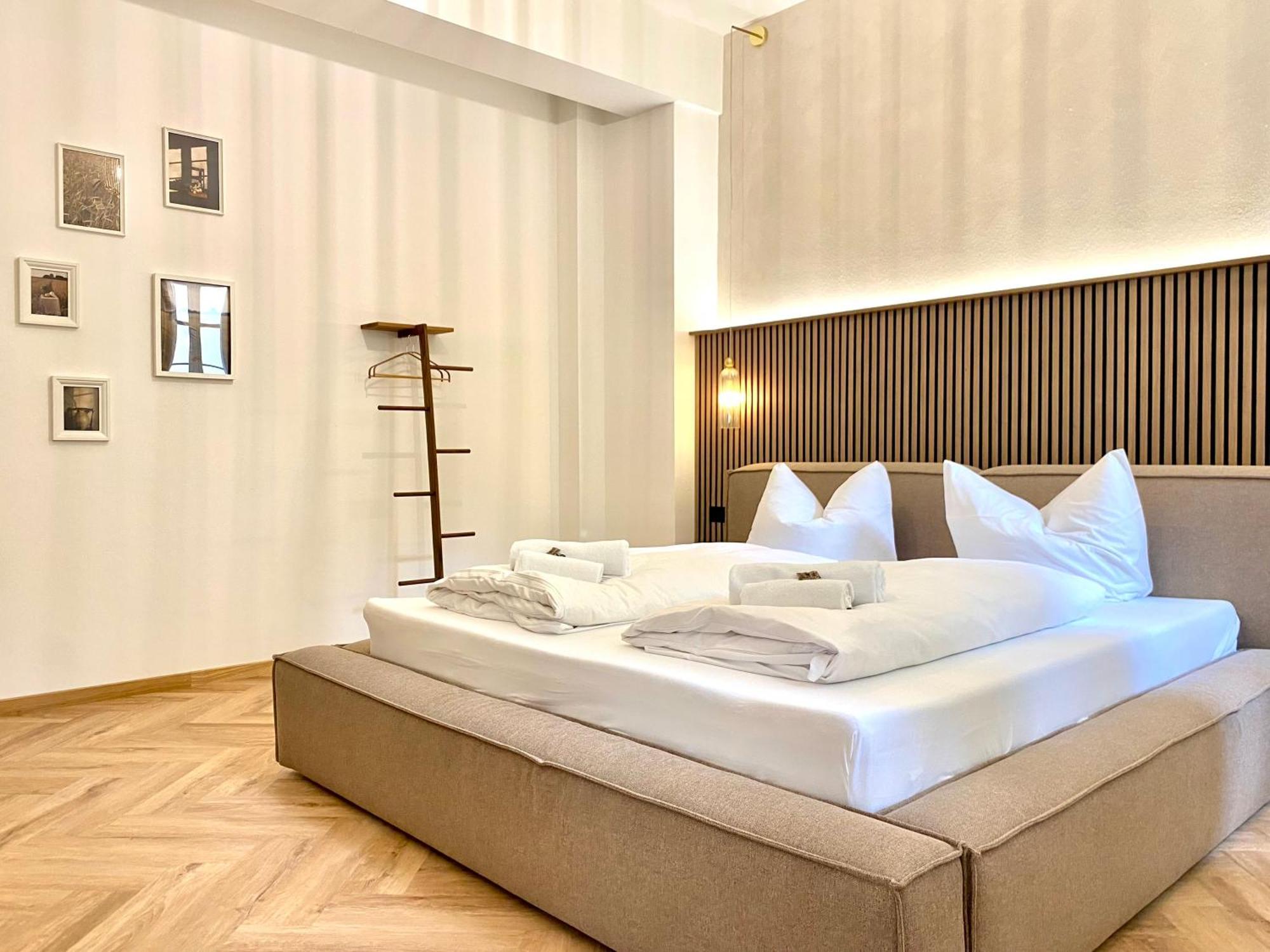 Appartement Loft Am Lech I Rollstuhlgerecht I Tiefgarage I Kueche I Terrasse